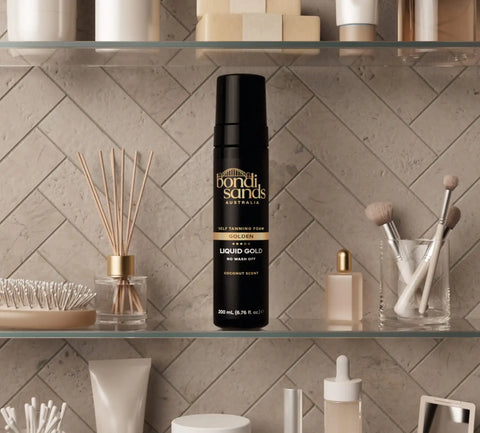 Liquid Gold Self Tanning Foam & Application Mitt Bundle
